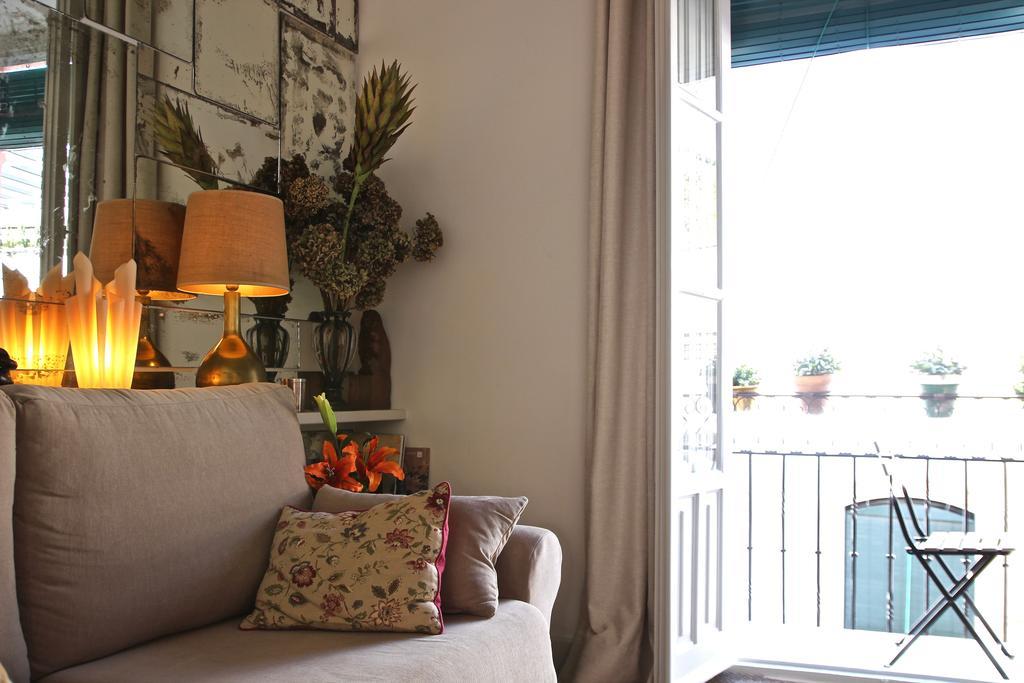 Eva Recommends Sentencia Appartement Sevilla